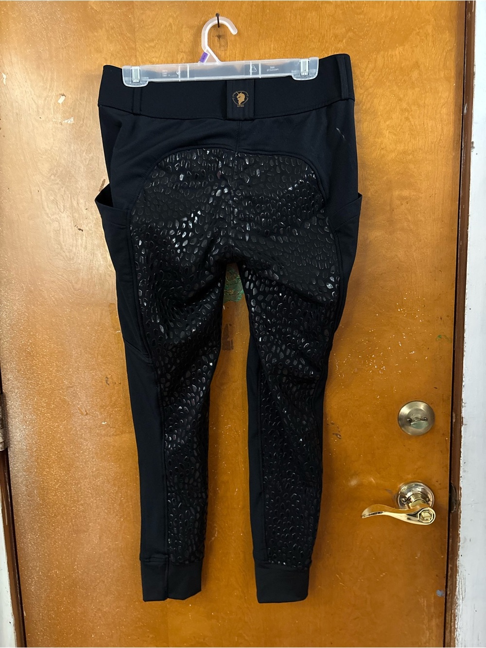 Sync rinding pants.  Venom.  Black 32 r